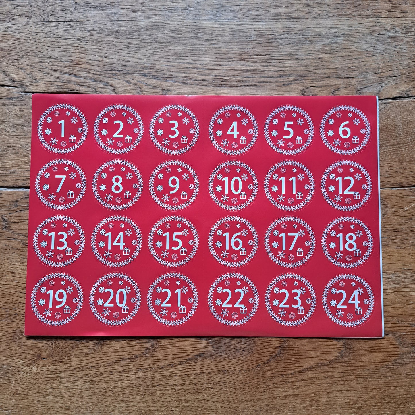 adventstickers 1 t/m 24 rood met wit #3 - bababa