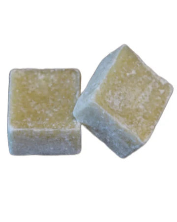 7 個琥珀立方體,帶有刨絲器和碗,非常適合您的愛好室或工作室