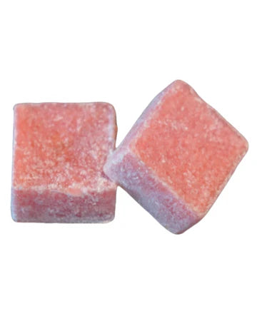 7 個琥珀立方體,帶有刨絲器和碗,非常適合您的愛好室或工作室