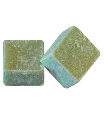 7 個琥珀立方體,帶有刨絲器和碗,非常適合您的愛好室或工作室